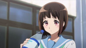 水を飲む中世古香織