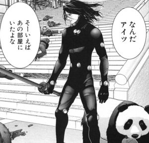 パンダと一緒の和泉紫音